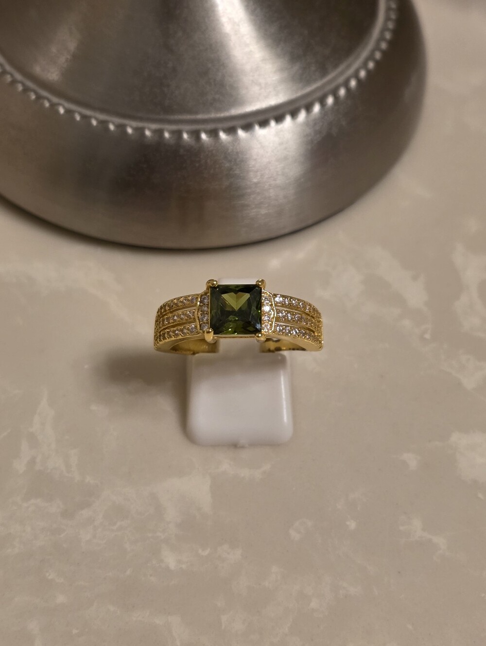Gold CZ and Peridot Ring Size 9